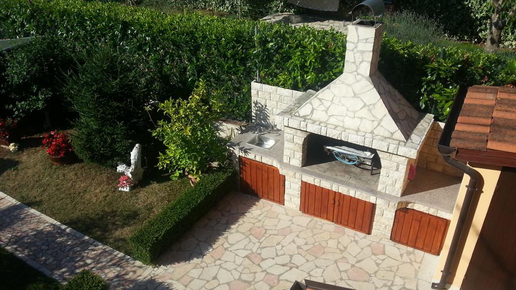 Apartment Zdravko Штинян Екстер'єр фото