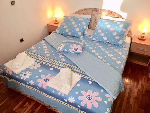 Apartment Zdravko Штинян Екстер'єр фото