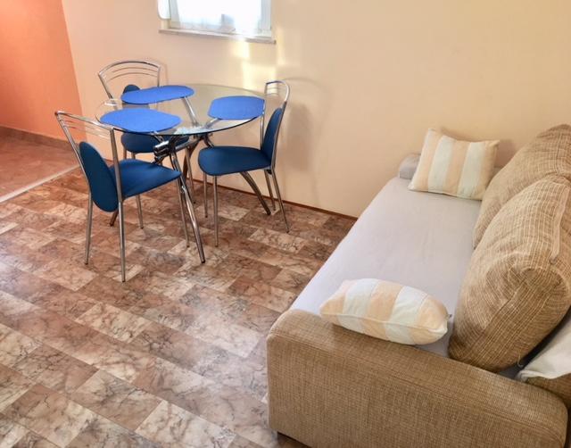 Apartment Zdravko Штинян Екстер'єр фото